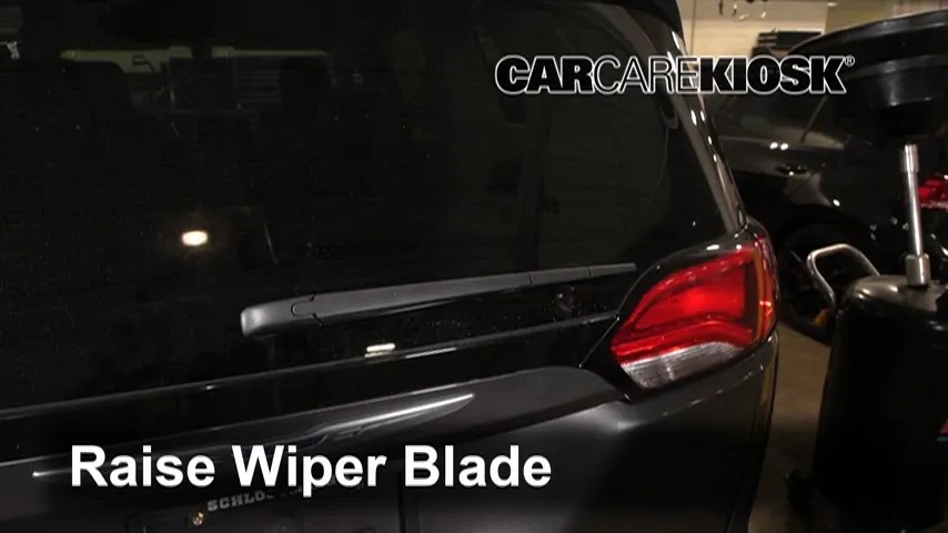2020 Chrysler Voyager LXi 3.6L V6 FlexFuel Windshield Wiper Blade (Rear)
